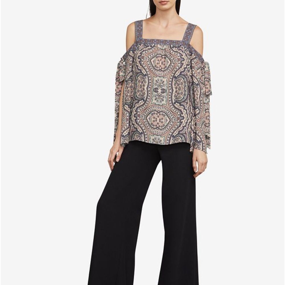 Bcbgmaxazria top blouse flowy small